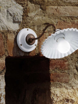 Настенный светильник бра Дузэ (Альдо Бернарди, Италия), из керамики белого цвета