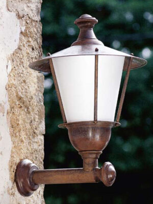 Настенный уличный светильник Логгиато (Альдо Бернарди, Италия) из состаренной меди