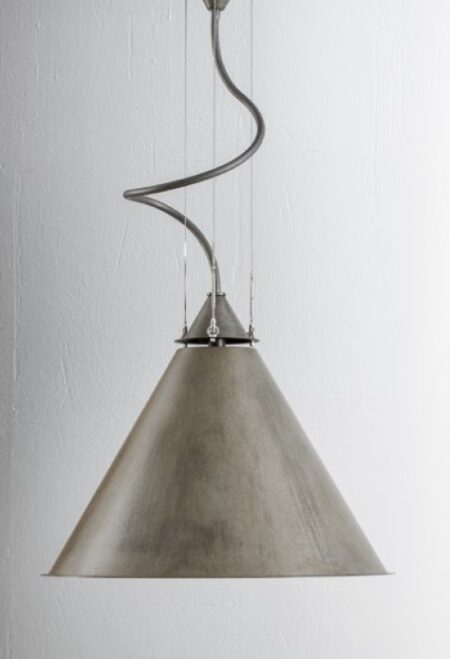 Металлический подвесной светильник Кала (Альдо Бернарди, Италия)